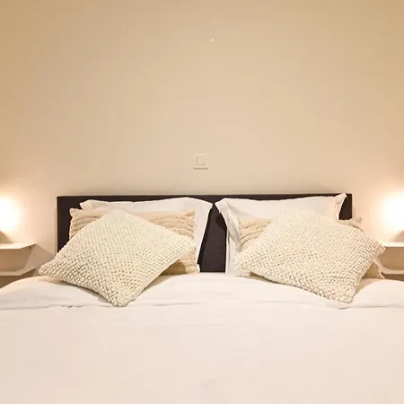 Apartman Miramar Residences - Luxurious Seaside