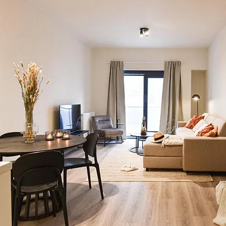 Miramar Residences - Luxurious Seaside